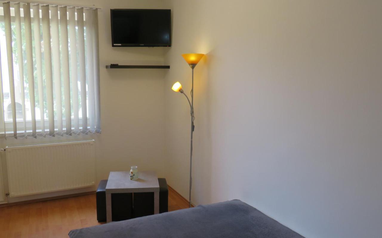 Repose Apartments Hajduszoboszlo Luaran gambar