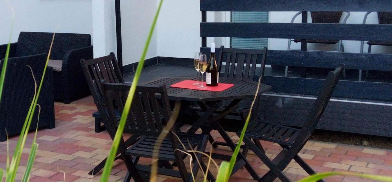 Repose Apartments Hajduszoboszlo Luaran gambar